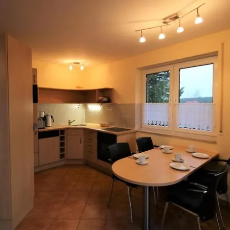 S 42 Eg Ferienwohnung Mit Balkon Röbel