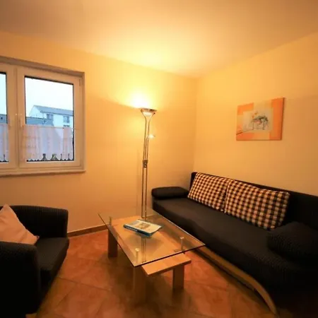 S 42 Eg Ferienwohnung Mit Balkon Hébergement de vacances